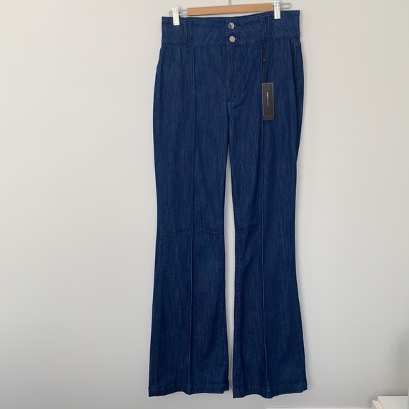 BCBG MaxAzria High Rise Jeans. Sz 30. - Picture 4 of 9